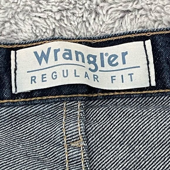 Wrangler shorts size 32 waist - Picture 8 of 11
